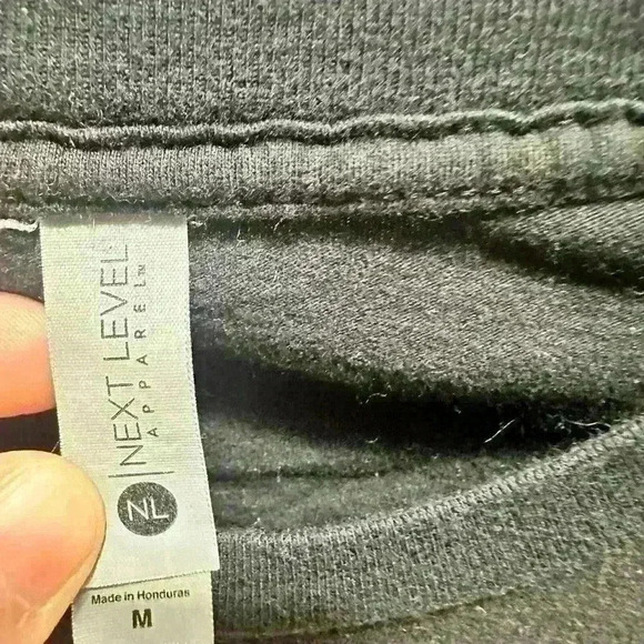 Willow Smith Life American Tour Concert T Shirt Medium 2021 Black - Picture 5 of 7